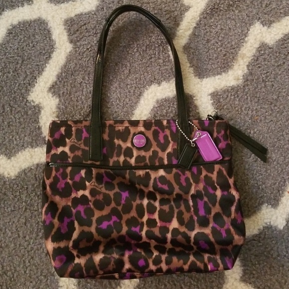 Coach Handbags - Coach Purse